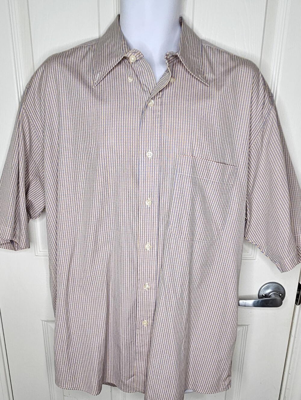 Vintage Burberry Blue Gold Pink Plaid Short-Sleeve Button-Down Shirt Large